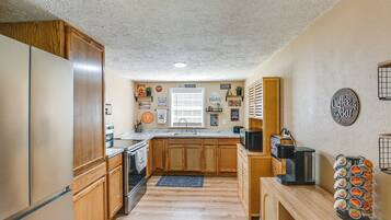 House (1 Bedroom) | Interior