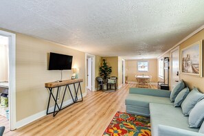 House (1 Bedroom) | Interior