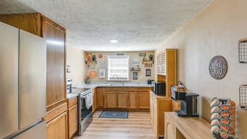 House (1 Bedroom) | Interior