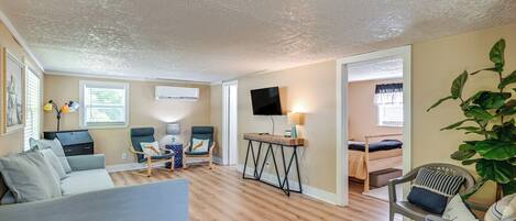 House (1 Bedroom) | Interior