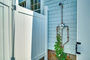 Exterior detail - Waterfront Mashpee Home w/ Views, Close to Beach! (Mashpee)