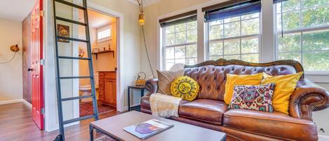 House (1 Bedroom) | Interior