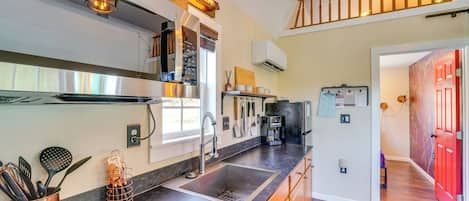 House (1 Bedroom) | Interior