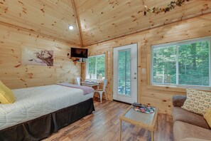 Apartment (0 Bedroom) | Interior