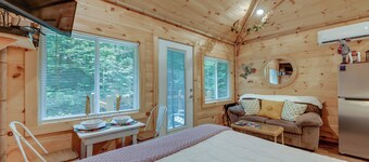 1/2 Mi to Great Smoky Mtns Nat'l Park: Cosby Gem