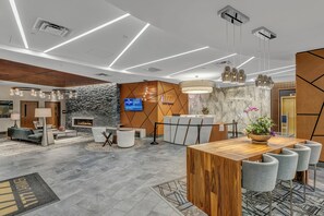 Lobby - Prime location Downtown Denver Cozy 2-bedroom condo in peaceful Denver (Denver)