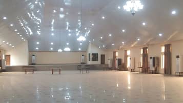 Banquet hall