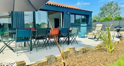Maison spacieuse avec spa et sauna, proche centre-ville, plages et sites touristiques de Vendée