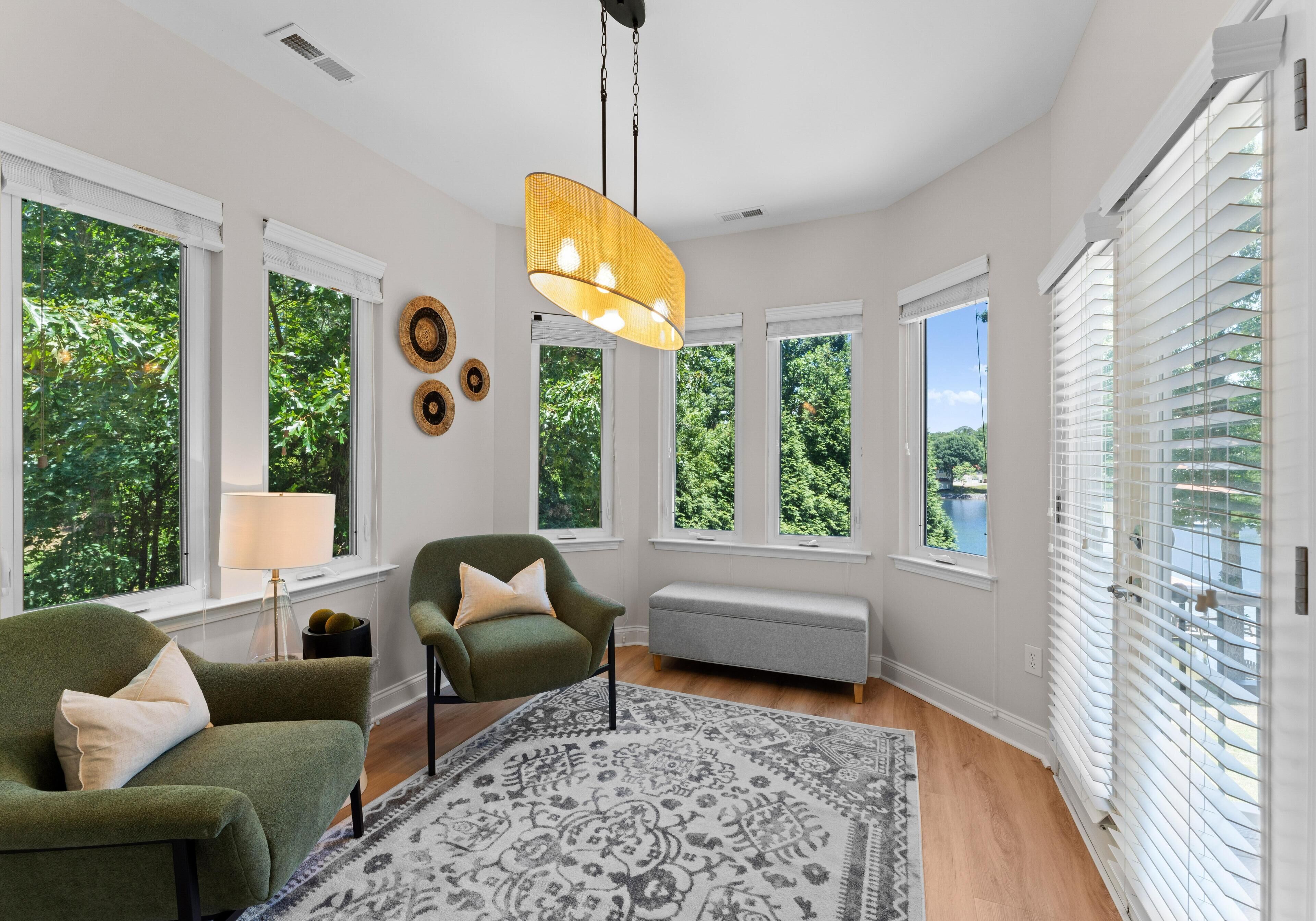 House, Multiple Beds (Waddell Waters w/Optional Boat Rental) | Interior