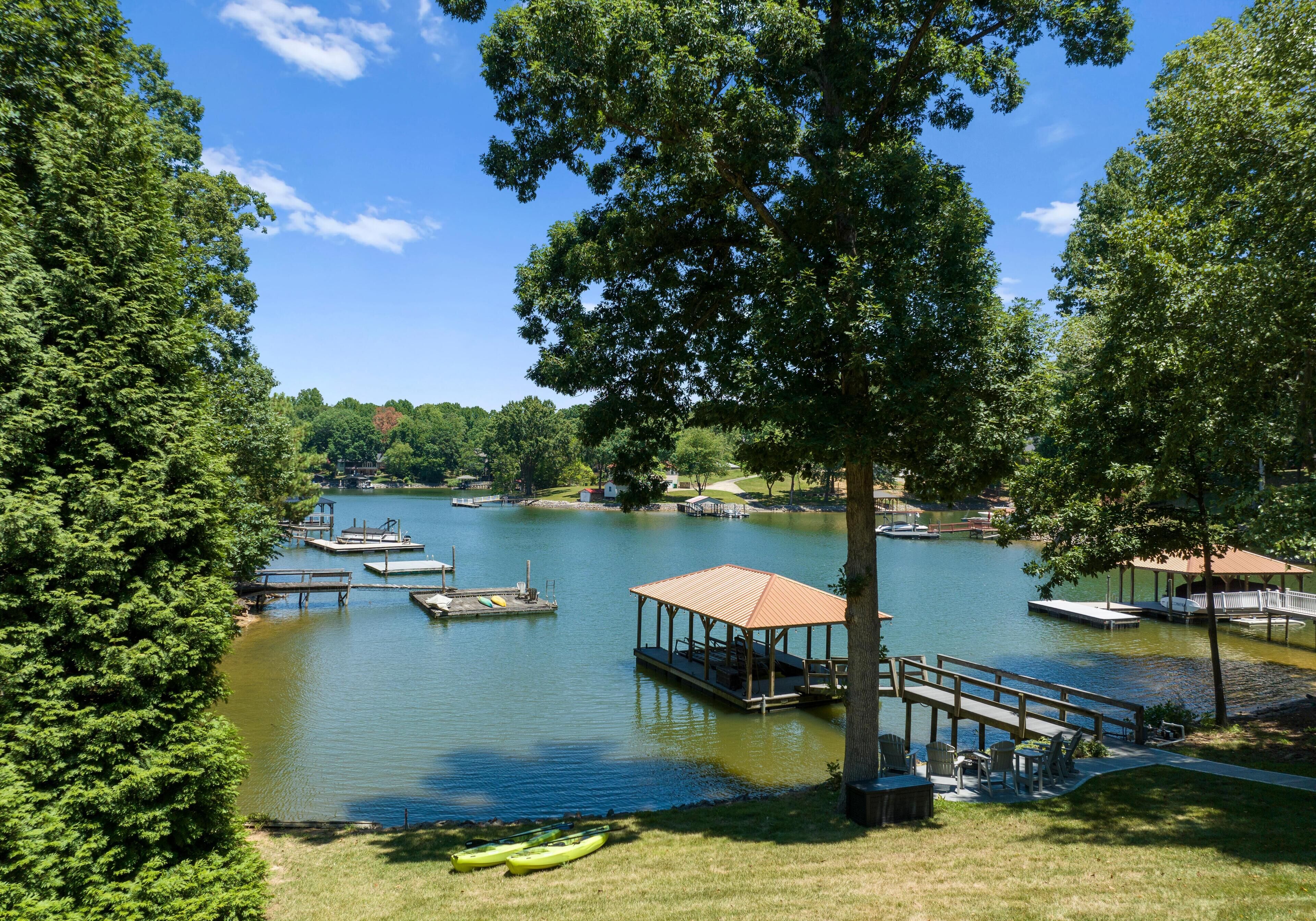 House, Multiple Beds (Waddell Waters w/Optional Boat Rental) | Miscellaneous