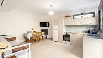 Réfrigérateur, four, plaque de cuisson, cafetiÚre/bouilloire