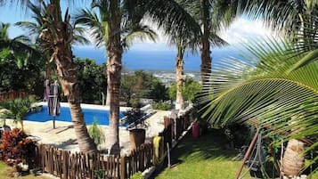 Piscine extérieure, piscine chauffée