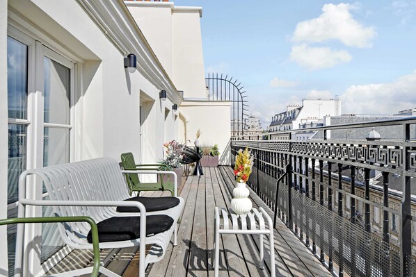 Superior Apartment | Terrace/patio - Résidence Paris Havre (Paris)