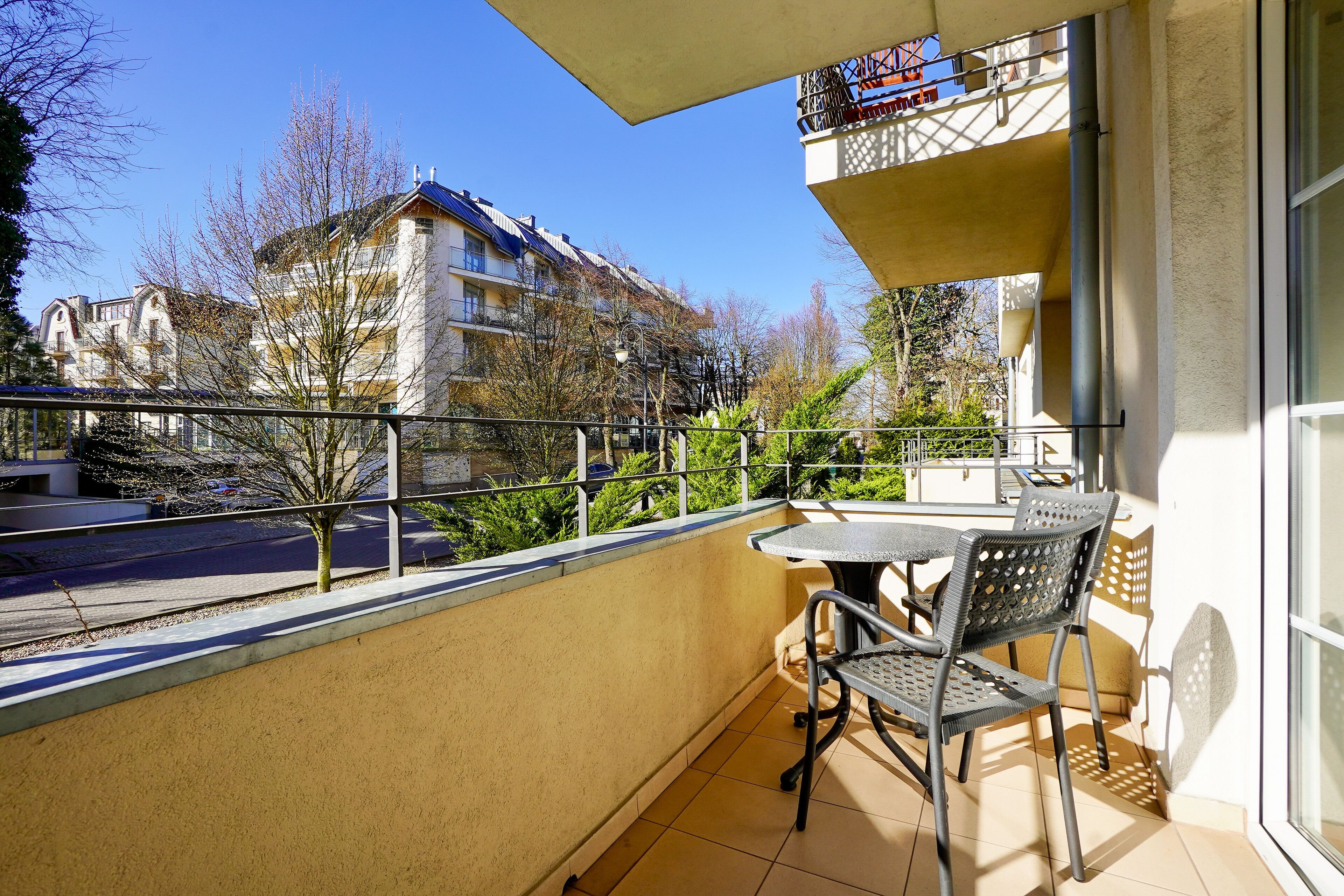 Estudi en suite estàndard, 1 llit de matrimoni i sofà llit | Balcó