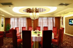 Restaurant - Wu Zhou Hotel (Debao)