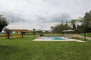 Garden view - B&B Le GiAle (Castelnuovo del Garda)