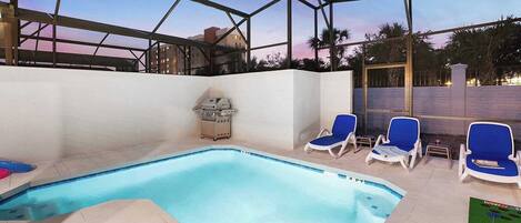 Piscine extérieure, piscine chauffée