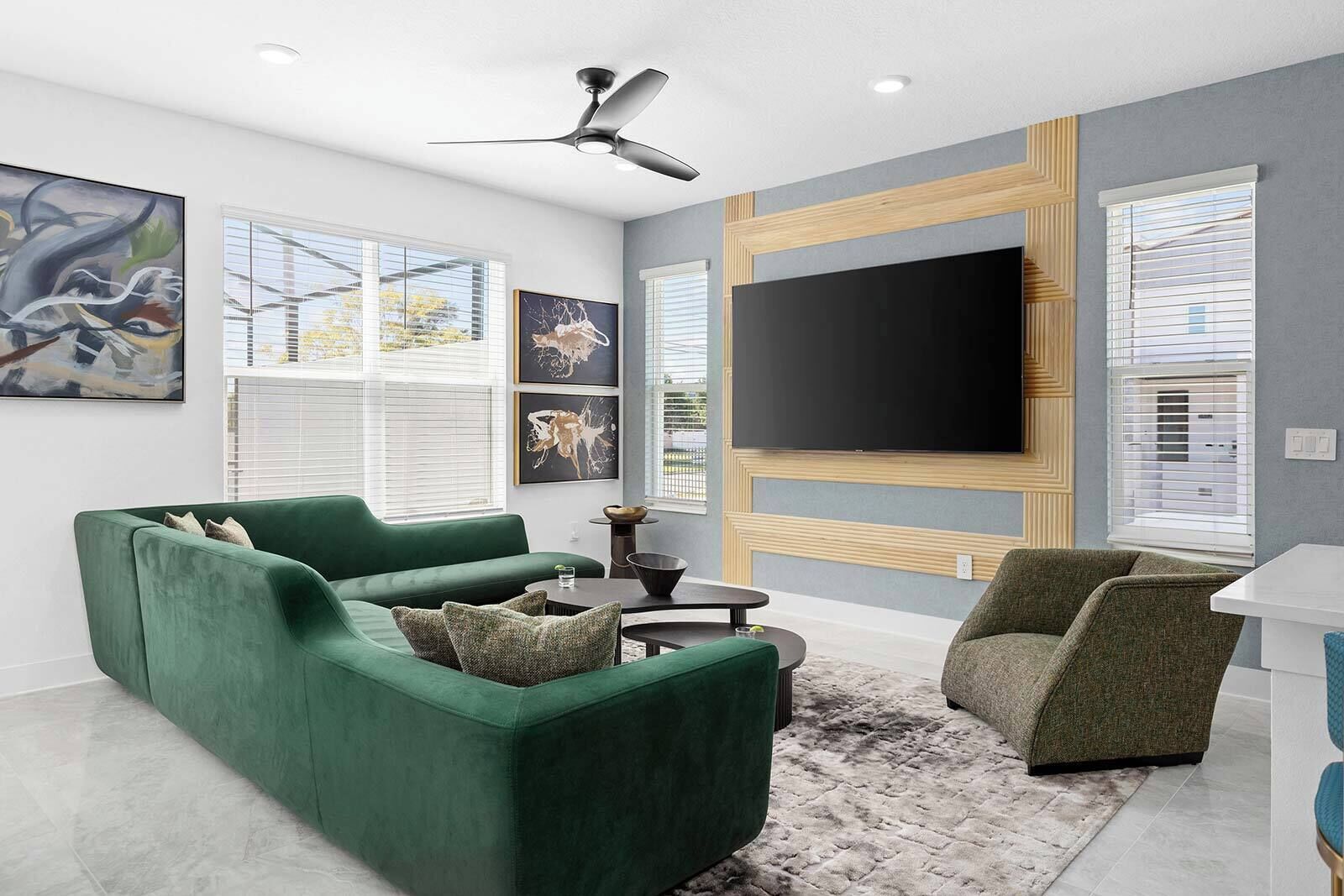 Televisión, videojuegos, futbolito, estéreo