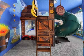 Children’s area - Villa Marvelous | I-Drive Villa w/ Modern Decor, Luxe BRs, Huge LR/DR & PVT Pool (Orlando)