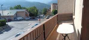Property grounds - Hébergement Proche Plan D'eau Nombreuses Activités Aquatiques (Embrun)