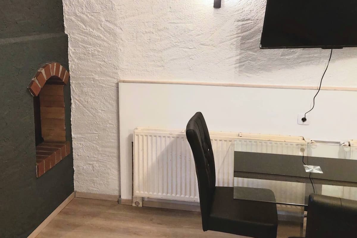 Design-Studiosuite | Kostenloses WLAN, Bettwäsche