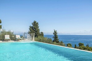 Una piscina riscaldata