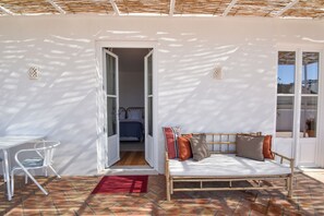Deluxe Double or Twin Room, Partial Ocean View | Teres/patio