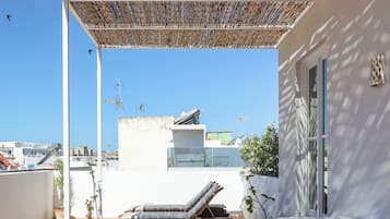 Deluxe Double or Twin Room, Partial Ocean View | Terrace/patio