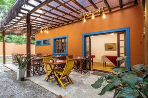 Desayuno buffet incluido todos los días