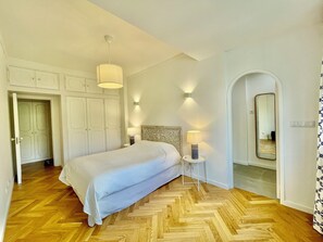 3 Schlafzimmer, Bügeleisen/Bügelbrett, WLAN, Bettwäsche