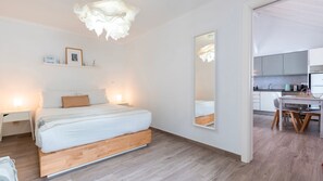 1 bedroom, iron/ironing board, free WiFi, bed sheets - Cozy Retreat w/ Patio Near Sintra by LovelyStay (Colares)