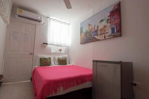 1 bedroom, WiFi, bed sheets - Cozy 1-bedroom apartment with AC and WiFi in fantastic Cartagena de Indias (Cartagena de Indias)