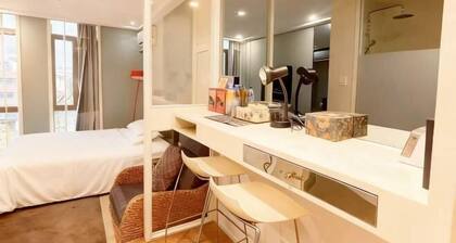 Nantong White-collar INN