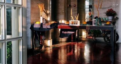 Nantong White-collar INN