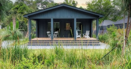 Longleaf Cottage-Walk to Azalea Park