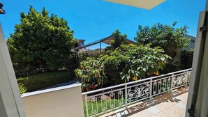 Balcony - Villa Moros (Corinth)