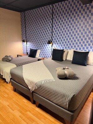 Familie tweepersoonskamer | Een strijkplank/strijkijzer, gratis wifi