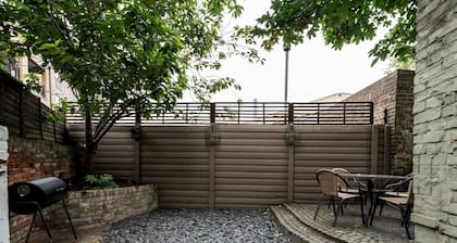 Greenwich High Rd · Beautiful 3bed Town House In Greenwich + Garden | Pass The Keys