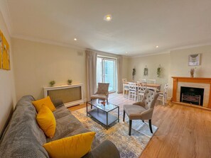 スマートテレビ