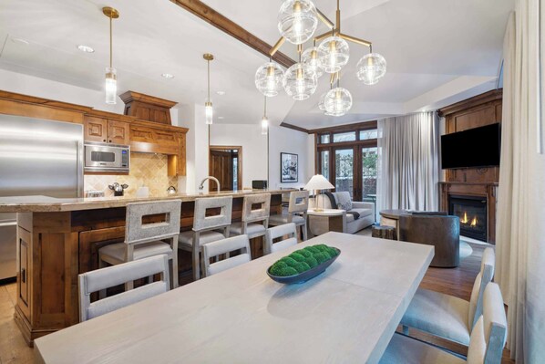 Interior - The Aspen Mountain Residences 03ABC (Aspen)