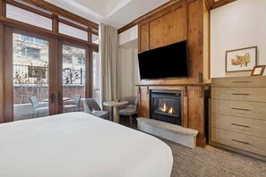 WiFi, bed sheets - The Aspen Mountain Residences 03C (Aspen)