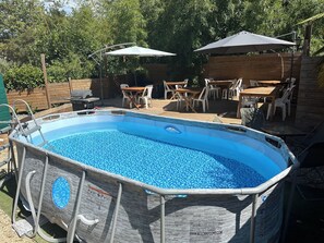 Pool - 2-bedroom apartment  (Riez)