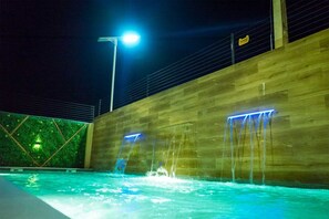 Piscine extérieure