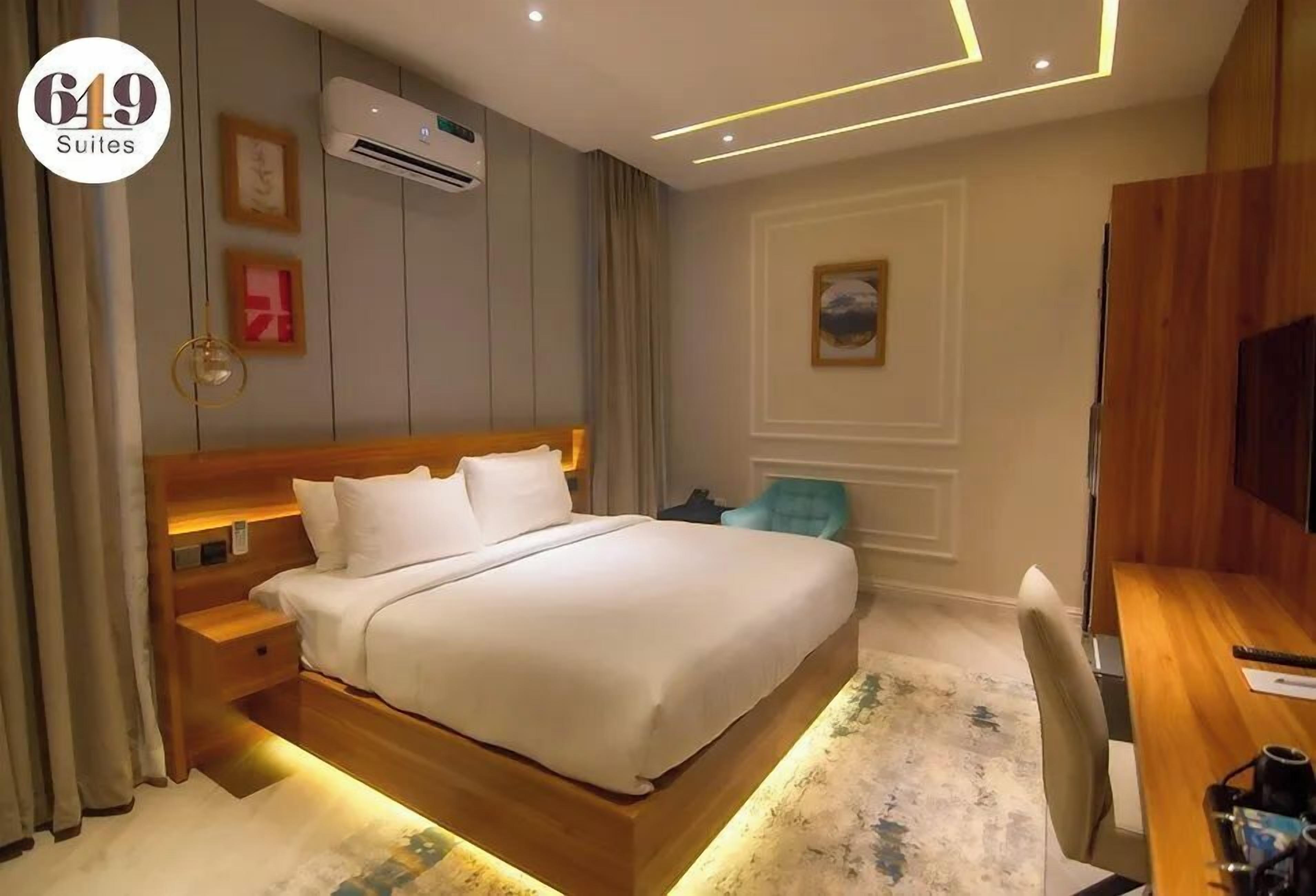 Deluxe Room, Balcony, City View