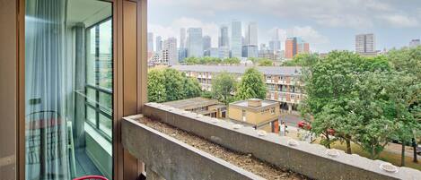 2 bedrooms, Internet