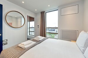 Apartemen, akses difabel | 2 kamar tidur dan internet