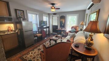 تلفزيون ذكي