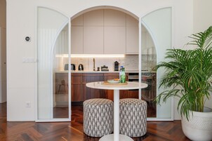 Standard Apartment, Balcony, Pool View | Private kitchen | Fridge, microwave, oven, stovetop