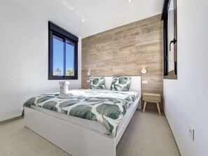 3 quartos, ferros/tábuas de passar roupa, Wi-Fi de cortesia