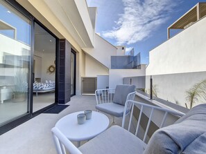 Terrace/patio - Penthouse apartment with pool, parking and Wi-Fi (San Pedro del Pinatar)